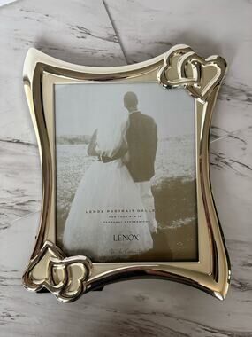 VTG Lenox Wedding Promises Silver Frame - 8x10, Engaged Couple / Newlywed Gift